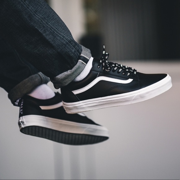 vans old skool black leather mens